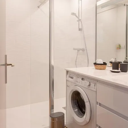 Apartment Le Champollion - Clim - Gare - Garage - Balcon Albi